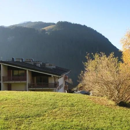 Apartment Convivial Pour 4 Personnes Avec Balcon Et Parking A - Fr-1-198-89 *