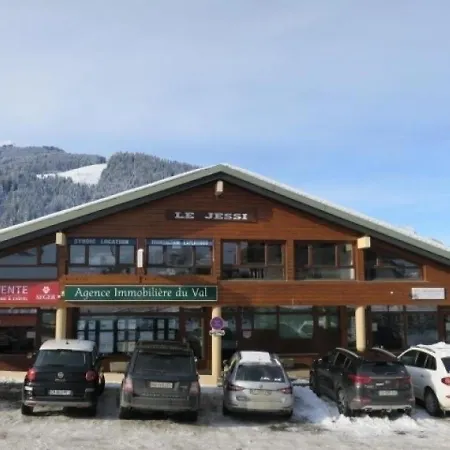 Convivial Pour 4 Personnes Avec Balcon Et Parking A - Fr-1-198-89 Apartment Chatel
